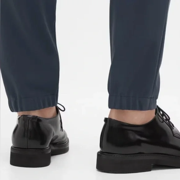 NWOT Theory Terrance Jogger in Precision Ponte - Picture 5 of 13